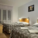 Homestay Astoria Dabki
