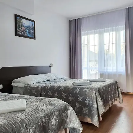 Astoria Проживание в семье