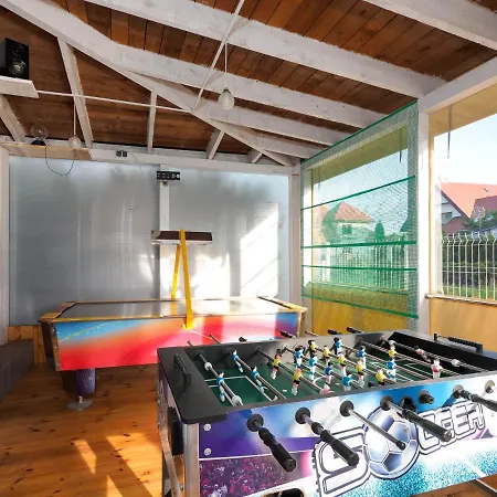 Проживание в семье Astoria