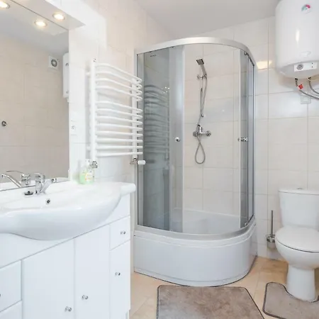 Astoria Домбки